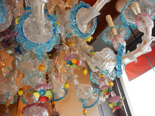 1970/80' Chandeliers Pair Murano Crystal  With 12 Lights Arms - Image 6