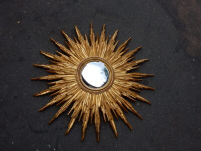 1970' Convex Mirror Gilded Resin 82 cm