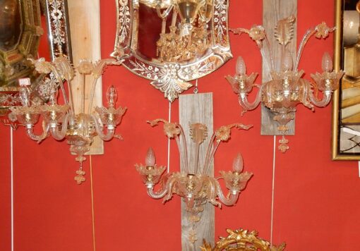 1950/70' Suite de 3 Appliques à 3 Bras de  Lumière en Cristal de Murano Avec Paillons d'Or 45 H X 40 cm
