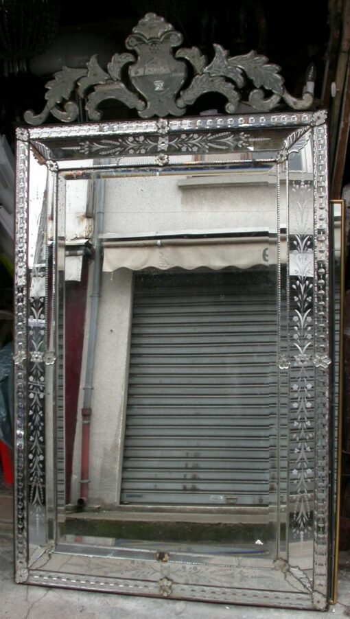 Venitian mirror with front wall (large size)