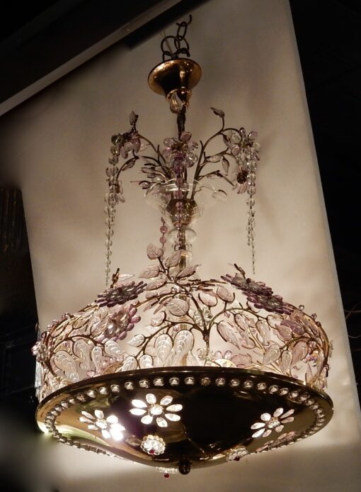 1970' Lustre en Laiton Doré Style Maison Bagués Feuilles en Verre Colorés