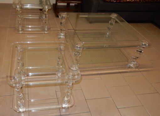 1970' Table Basse en Altuglas, ROMEO  Taille 1m00 X 1m00 + 2 Bouts de Canapés – Image 2