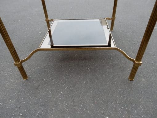 1970' Pair of side tables in gilt metal with trays in smoked glass, 61X 61 cm - Image 3