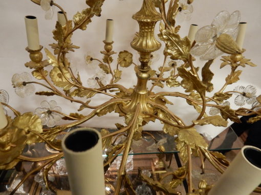 1880' Lustre en Bronze Doré Décor Floral 12 Lumiéres – Image 5