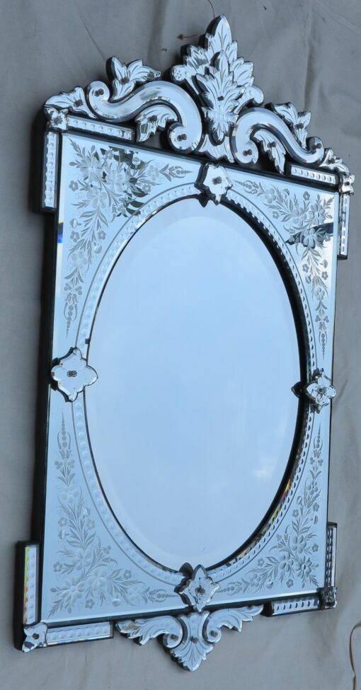 Venitien Mirror has Cartridges, Center Beveled Oval - Image 2