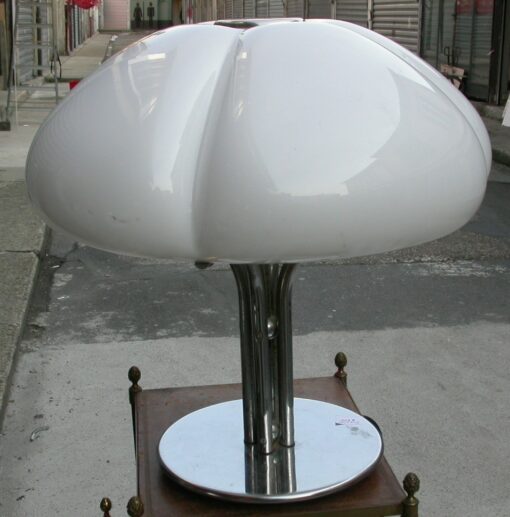 Guzzini Lamp