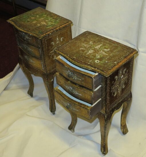 Pair  Italian side bed golden wood - Image 2