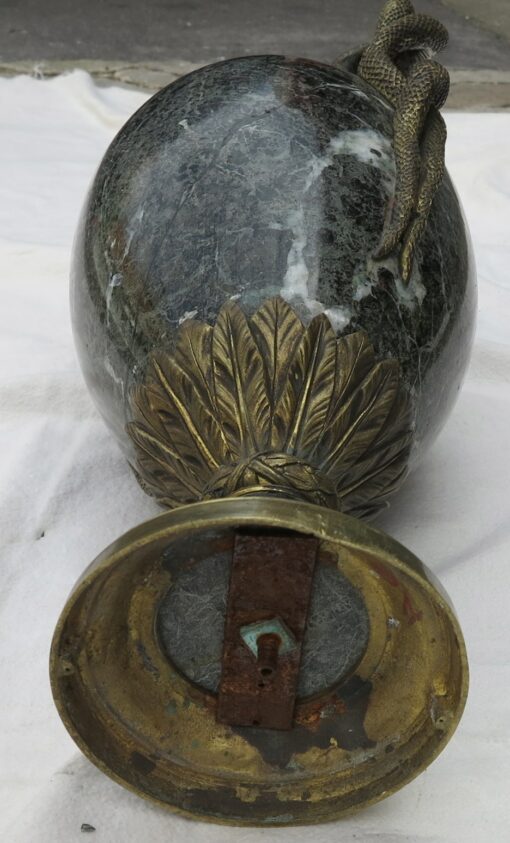 Pair of cassolettes N3 marbles green and snakes in bronze - Image 6