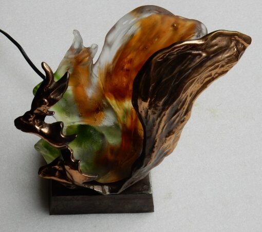 1970/80' Ecureuil en bronze et pâte de verre formant lampe signé LOHE – Image 4