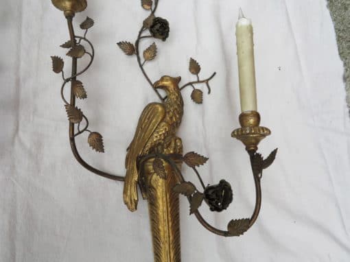 Pair of sconces to the golden wooden parakeets and golden iron - Image 4