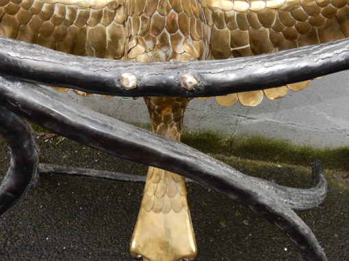 1982 ' Coffee Table Alain Chervet Eagle With Wings in the Spread  Ailes Déployées Brass and Iron - Image 6