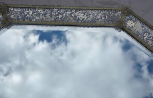 Miroir octogonal Veronése avec parecloses en miroir vieilli et oxydés – Image 6