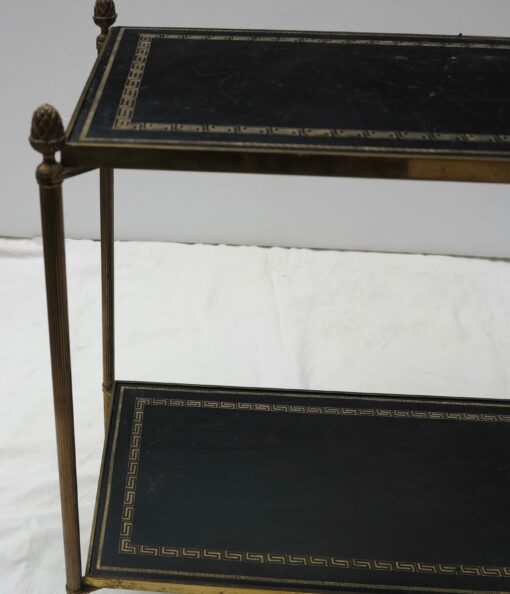 1970' Etagere ou Bibus en bronze  Maison Bagués et 2 plateaux gainés de cuir noir motifs grecs – Image 5