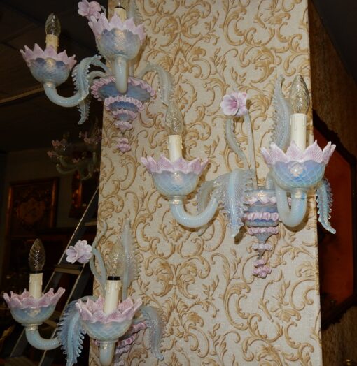 1950/70' Paire de Lustres Murano Bleu Opalescent  8 Bras de Lumiére Et 4 Appliques – Image 2