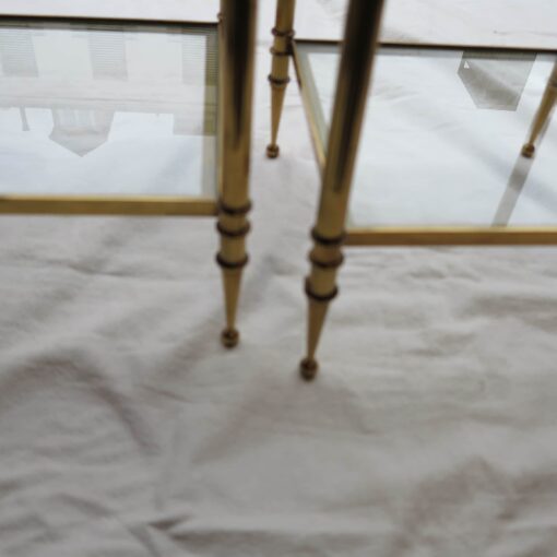 Pair  of end of sofa square Maison Bagués with tops in glass with apple pin - Image 3