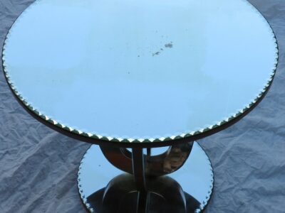 Pedestal table art deco mirror