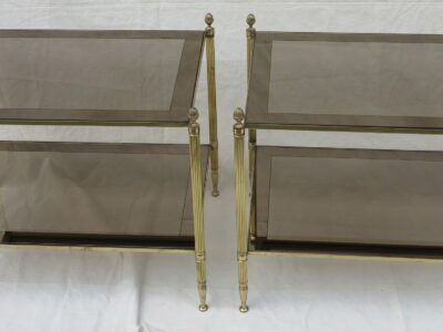 Pair of ends of sofas style Bagués bronze with smoked glass circumference mirror
