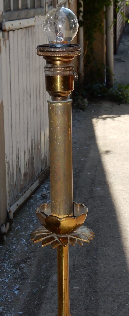 1950/70 Lampadaire en Bronze Doré Maison Baguès Modèle Bambou Tripode – Image 6