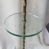 1970' Lampadaire avec Tablette en Laiton Style Maison Malaber – Image 3