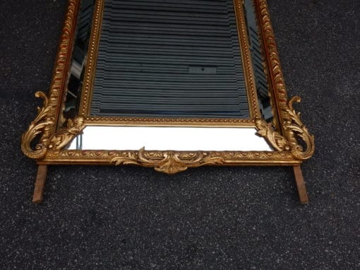 1880' Miroir Style Régence à Coquille Parecloses Doré à l'Or 125 x 94 cm(réservé) – Image 4