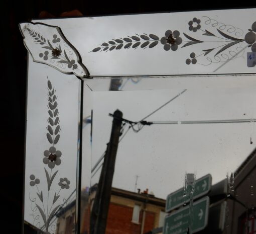 1950 'Venice mirror with Flowers 139  X 79 cm - Image 3
