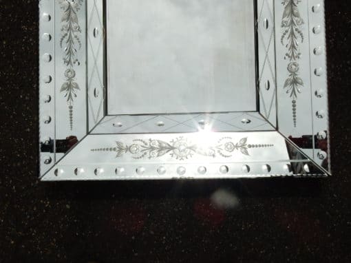1950' Miroir venise pareclose avec centre en cuvette 69 x 90 cm – Image 6