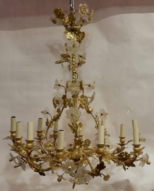 1880' Lustre en Bronze Doré Décor Floral 12 Lumiéres – Image 2
