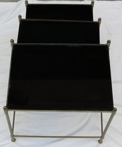 1950/70 Series of 3 Nesting gilted bronze tables  top black opaline entretoise in X - Image 4