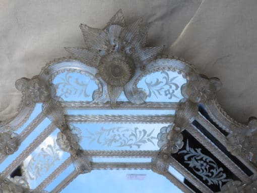 1950' Mirror Octagonal Style Véronèse Parecloses With High and Low Crown - Image 6