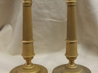 Pair of candlesticks has the Bay leaf period the Restoration