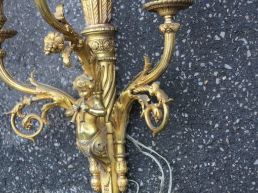 1950' Pair of bronze sconces cherub playing 2 trumpets - Image 6