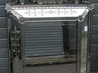 Mirror Venice with front wall