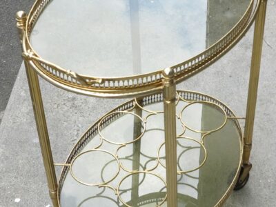 Bar rolling sideboard style Maison Bagués70 in golden metal