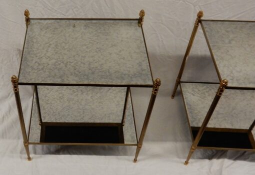 1950/70' Paire De Bouts De Canapé Rectangulaires Maison Baguès Laiton et Bronze Plateaux Miroirs Oxydés Vieillis et Avec Embouts Bourgeons 47X 37 cm – Image 6