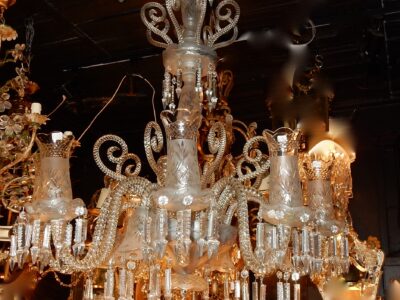 1880/1900 Lustre Baccarat 8 Bras Avec Photophores et 4 Avec Tulipes H 120 x D 80 cm