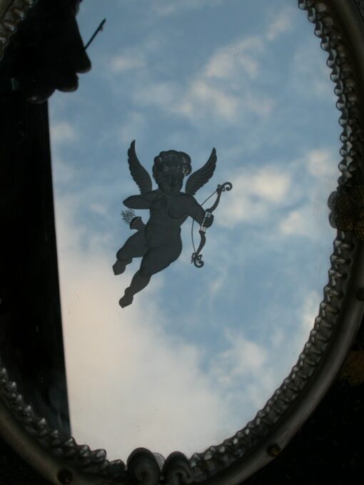 Venitian mirror with Cupidon - Image 4