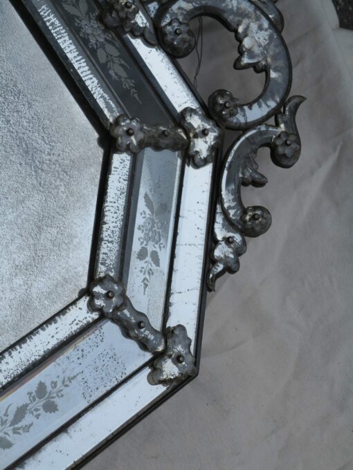1880' Mirror Venice Octagonal Has Front Wall Silvering Mercury Oxyded - Image 7