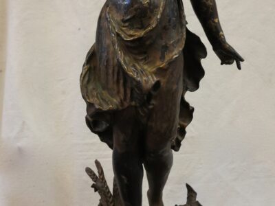 Statue Tans Signed Woman Moreau