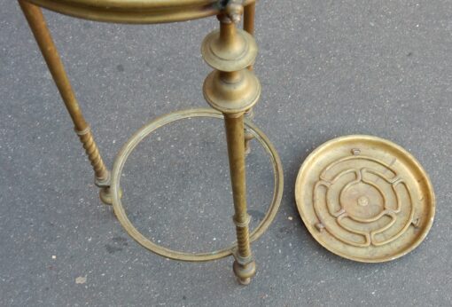 1880/1900 Porte Parapluie en Laiton Provenance Palace – Image 7