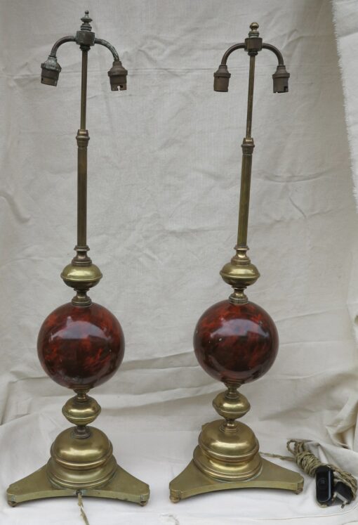 Pair of Lamps Bronze and Iron Balls Painted in Forgery Marble Morello Cherry