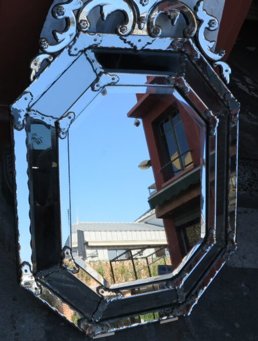 Venitien mirror glasses in the Mercury beveled center - Image 4