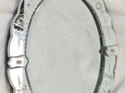 Mirror oval Venice garland sup 3 elements
