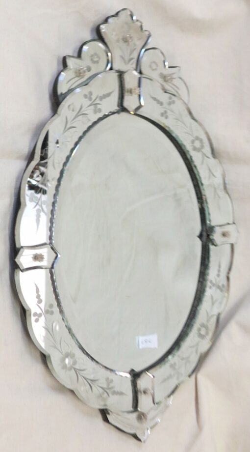 Mirror oval Venice garland sup 3 elements