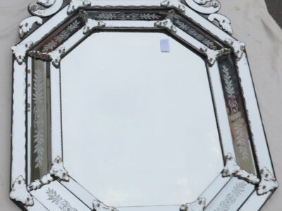 Mirror Venice Octagonal Has Front Wall Silvering Mercury