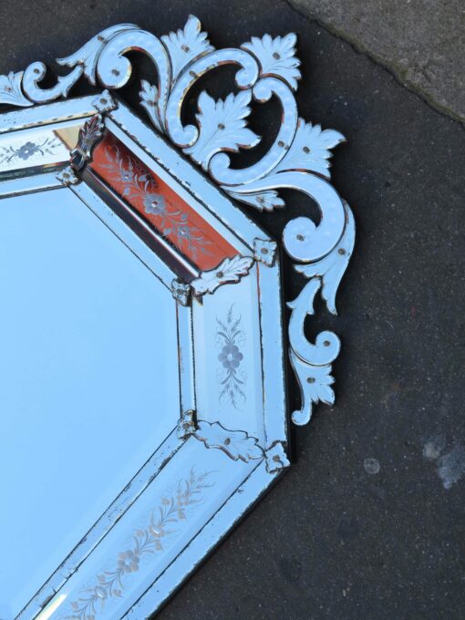 1880' Mirror Venice Octagonal Has Front Wall Silvering 149X99 cm - Image 3