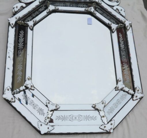 Miroir Venise Octogonal à Fronton Tain Mercure avec Fleurs Gravées – Image 3