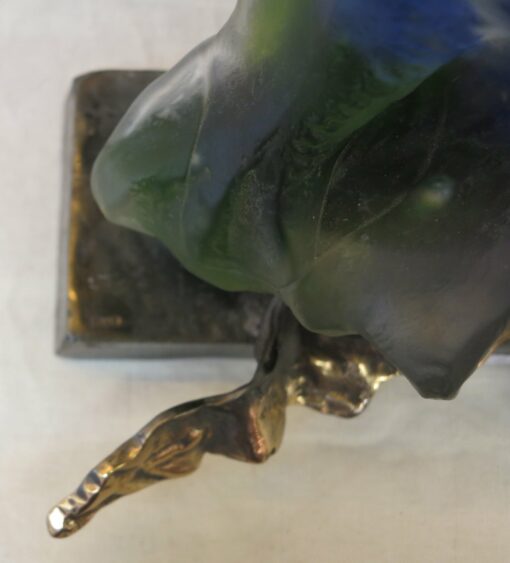 Bronze eagle and training(forming) molten glass swigs, signed LOHE - Image 4