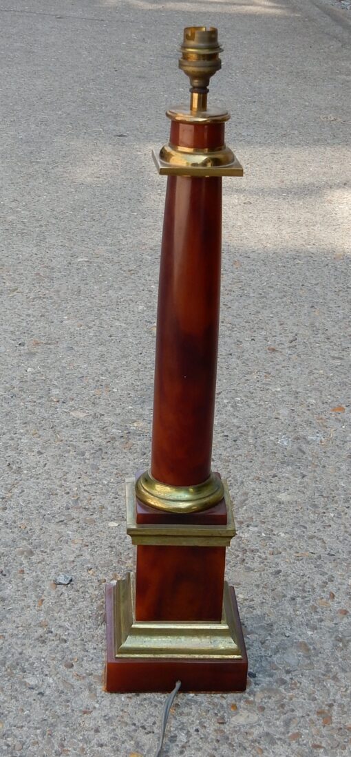 1950/70 Lampe Maison Jansen, Laiton et Bakélite, Couleur Ambre – Image 2