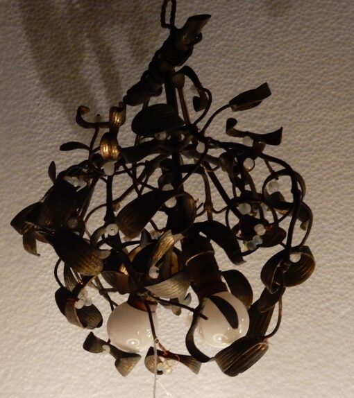 1900' Lustre Boule de Gui en Bronze Art Nouveau à 2 Lampes Diamètre 45 cm – Image 2