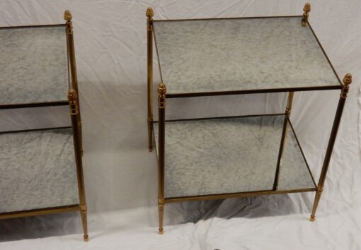 1950/70' Paire De Bouts De Canapé Rectangulaires Maison Baguès Laiton et Bronze Plateaux Miroirs Oxydés Vieillis et Avec Embouts Bourgeons 47X 37 cm – Image 3